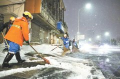 机械除雪一夜未停