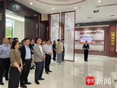 盐城一高校师生开展廉政实景教育活动